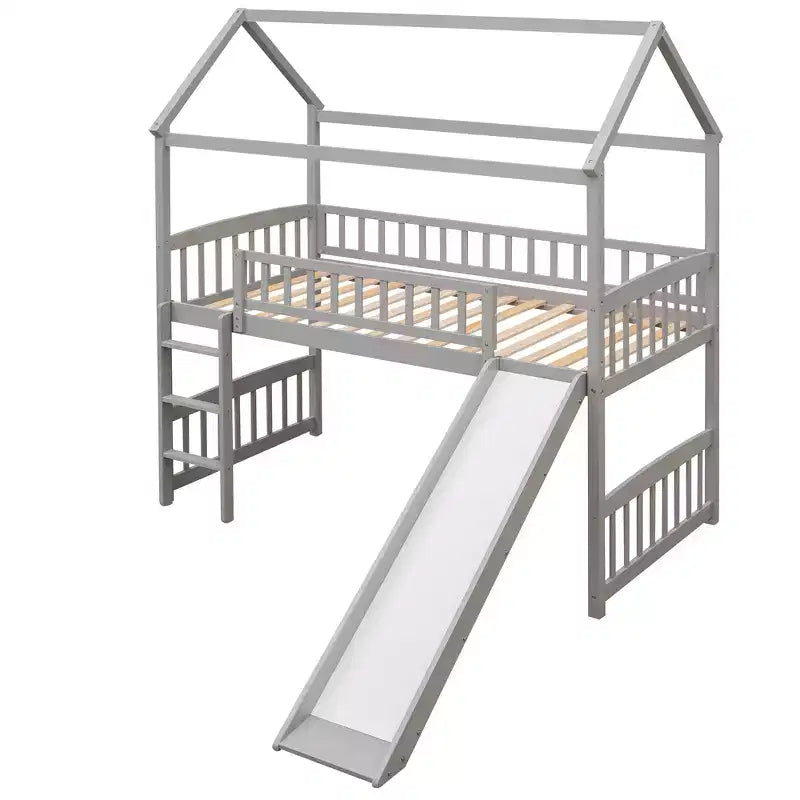 Letto a soppalco singolo con scivolo, scaletta e struttura per casetta dei giochi