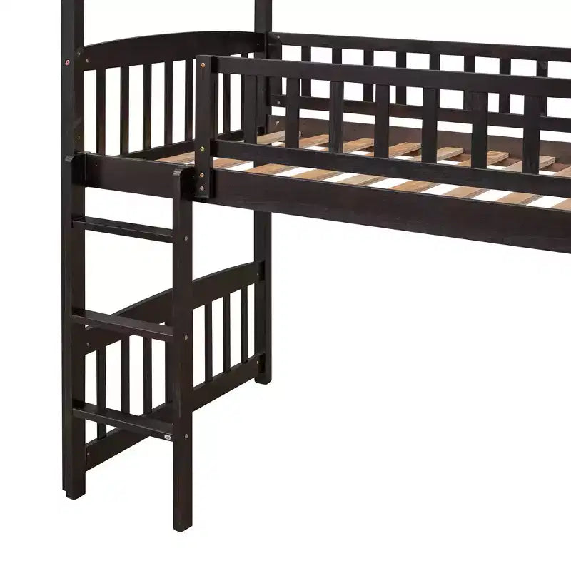 Letto a soppalco singolo con scivolo, scaletta e struttura per casetta dei giochi