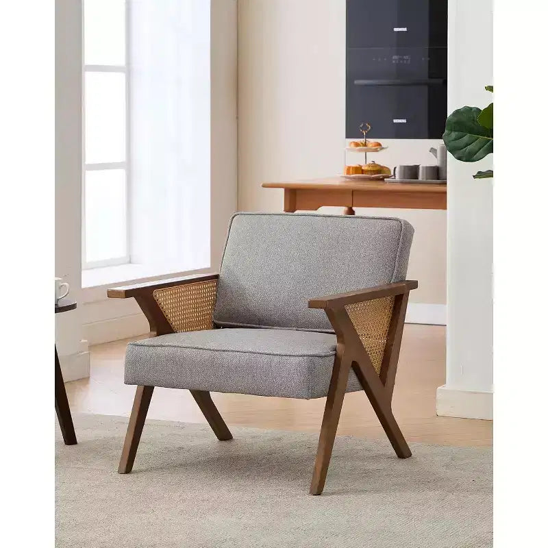 Poltrona lounge in rattan di metà secolo con cuscino in lino e struttura in legno, capacità 130 kg, beige/grigio