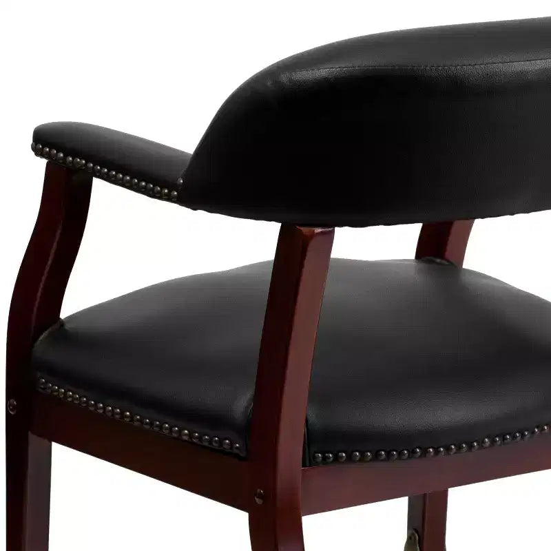 Presidente da Conferenza con Rivestimento in Vinile, Borchie in Ottone e Ruote – Struttura in Legno Massello
