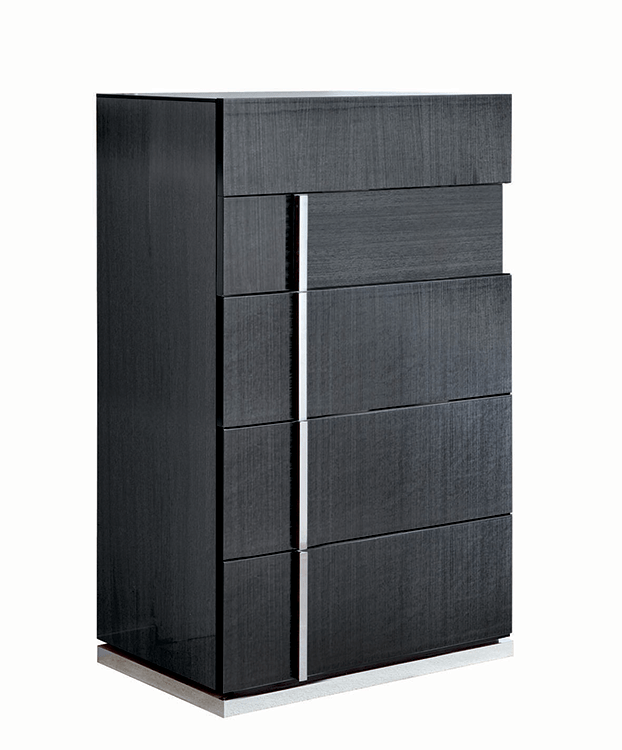 Cassettiera Montecarlo - Colore: Koto lucido Materiale: Impiallacciatura di legno / MDF Dimensioni: L 32 x P 22 x A 52 Descrizione: Una cassettiera con impiallacciatura in Koto