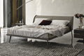 Letto Ayrton - La sua testiera dalle curve eleganti offre un eccellente supporto per sedersi, leggere o rilassarsi, mentre l'elegante trapuntatura forma un