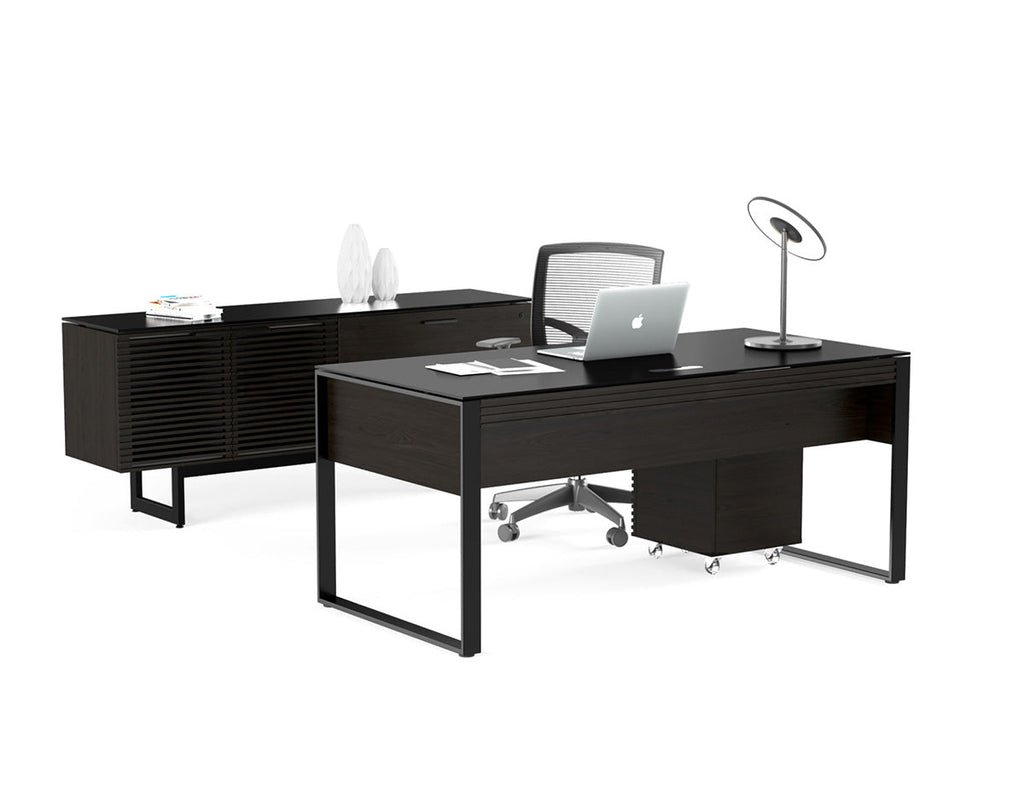 Credenza da ufficio per corridoio - Caratteristiche Ripiani regolabili Cassetto portaoggetti Archivio documenti formato letter/legale Cassetti con serratura - Linee pulite e stile raffinato