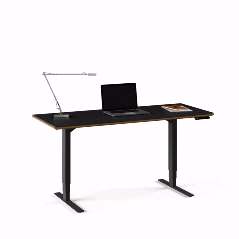 Scrivania regolabile in altezza - 60x24 - Disponibile anche in modello più grande.Caratteristiche: Tastiera programmabile Vano per la gestione dei cavi Canalette per la gestione dei cavi